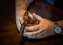 Load image into Gallery viewer, Cigar Whiskey Glass